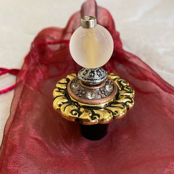 2/$15 NWOT BOTTLE TOPPER - Picture 1 of 6